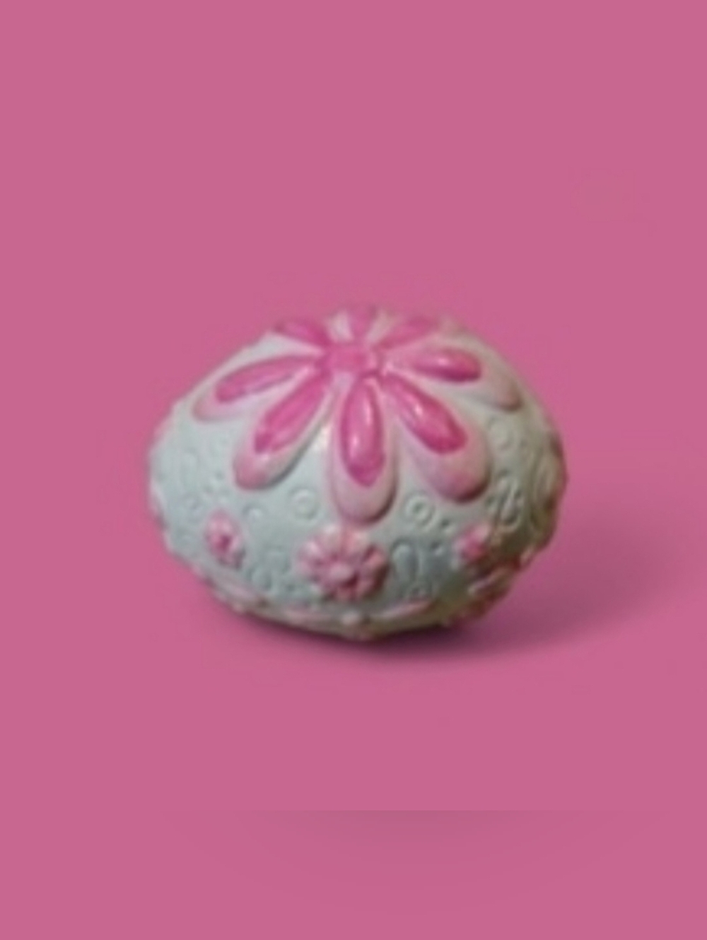 Vintage Ceramic Flower Easter Eggs Painted White And Pink Made in Japan